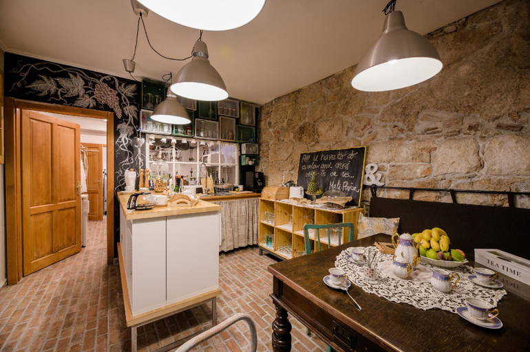 Food & Drinks 2, Boutique B&B Mali Pariz, Vinodolska