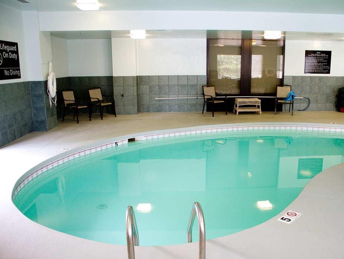 Sport & Beauty 5, Hampton Inn Charleston-Downtown (Civic Center), Kanawha