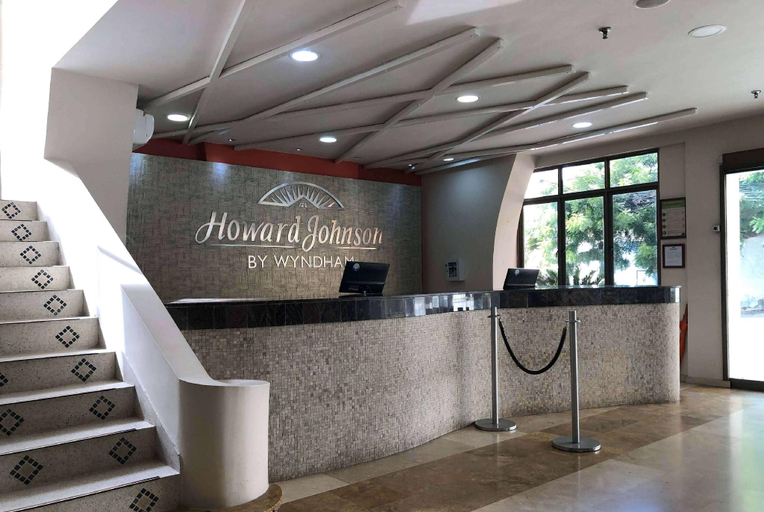 Public Area 2, Howard Johnson Hotel Versalles Barranquilla, Barranquilla