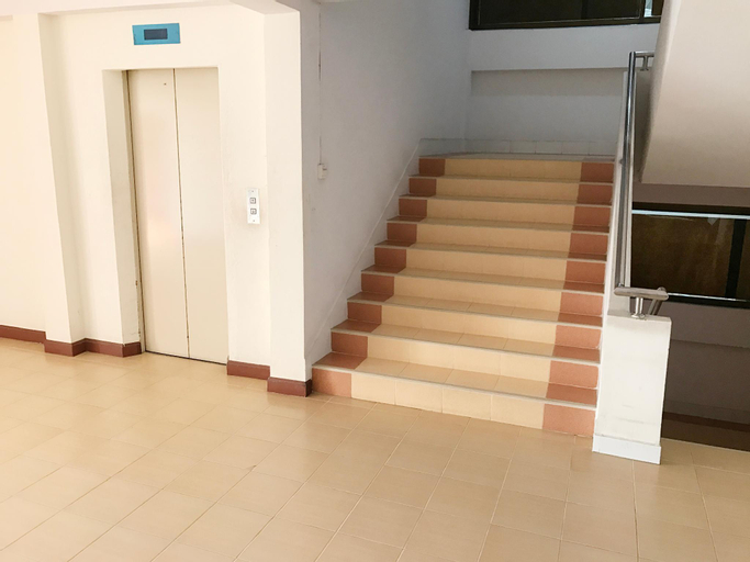 Public Area 5, Premier Hotel Nakhonsrithammarat, Muang Nakhon Si Thammarat