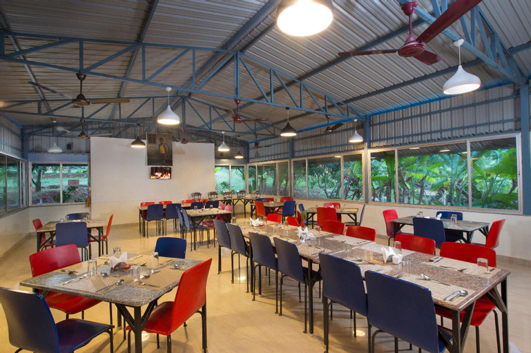 Food & Drinks 3, TGI Kairos, Vellore