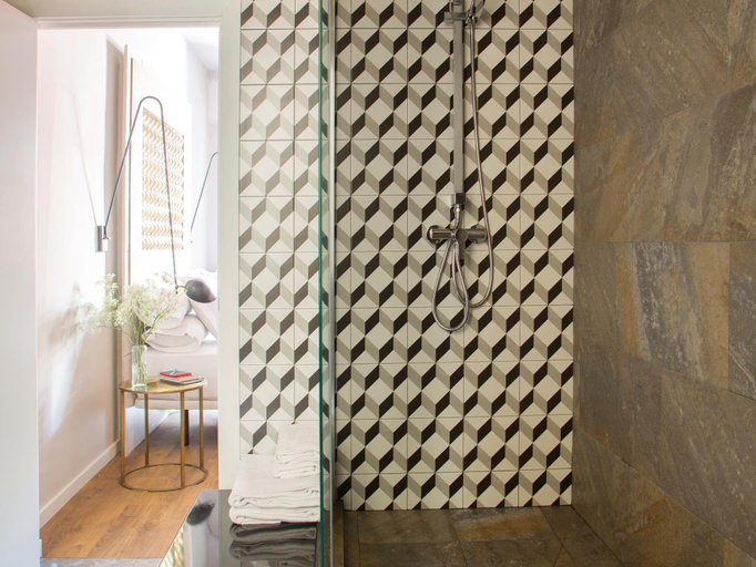 Bathroom 3, The Conica Bed and Breakfast Deluxe, Barcelona
