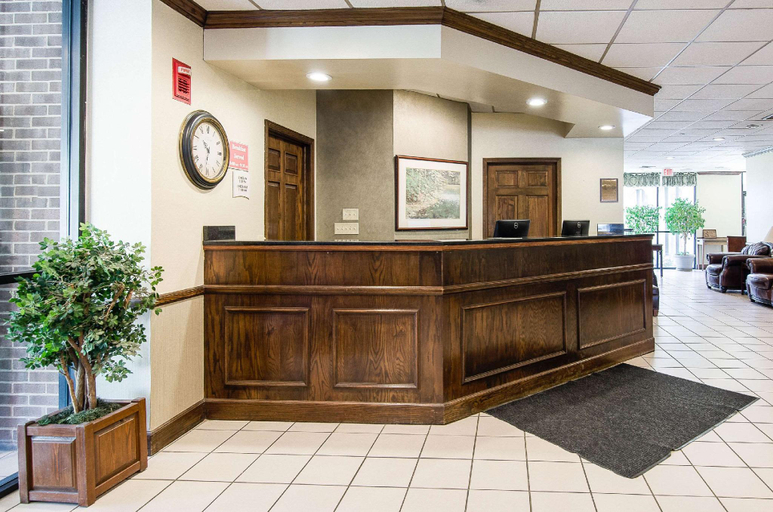 Public Area 2, Econo Lodge Inn & Suites Norton - Wise South, Norton