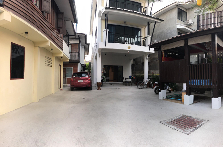 Baan Chaisri, Muang Chiang Mai