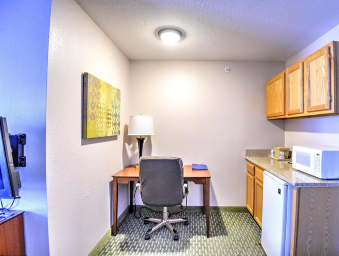 Others 4, SureStay by Best Western Ottawa, Franklin