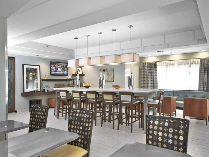 Food & Drinks 5, Hampton Inn Columbia I-26/Harbison Blvd., Richland