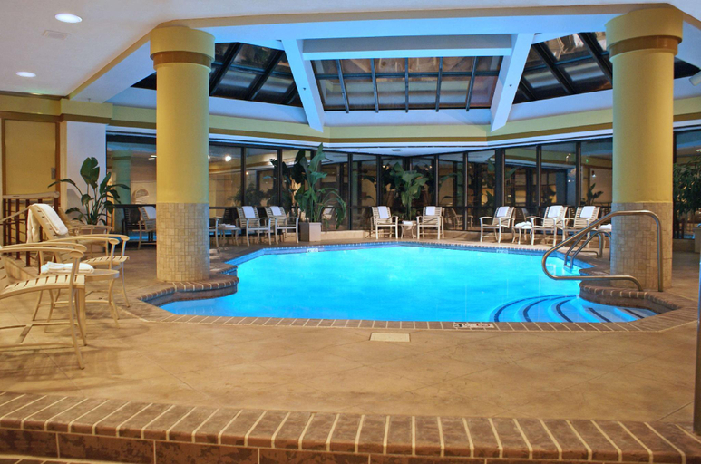 Sport & Beauty 5, Embassy Suites by Hilton Denver Tech Center, Arapahoe