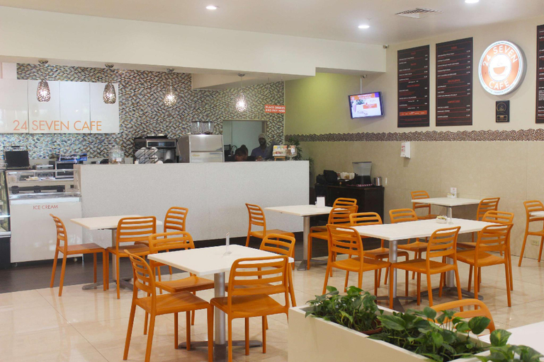 Food & Drinks 5, The Jamaica Pegasus Hotel