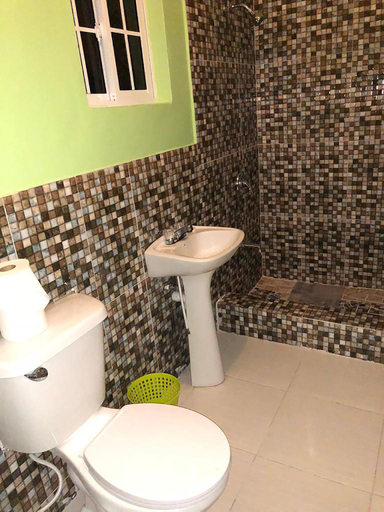 Bathroom 4, SCARLETT GUESTHOUSES HOTEL RESORTS