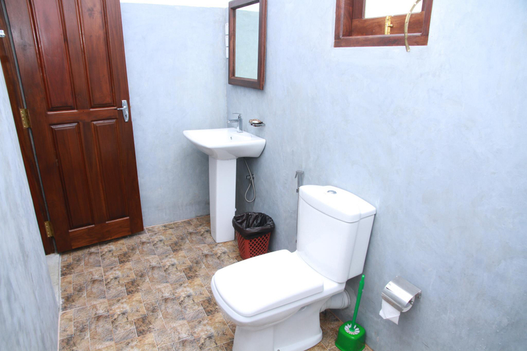 Bathroom 5, Senlora Resort, Tangalle