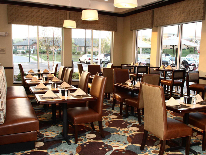 Food & Drinks 3, Hilton Garden Inn Charlotte/Mooresville, Iredell