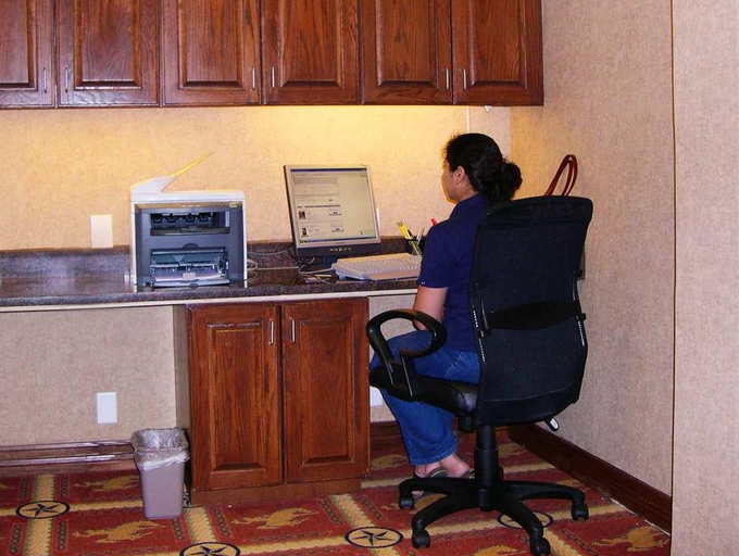 Public Area 2, Hampton Inn & Suites Stephenville, Erath