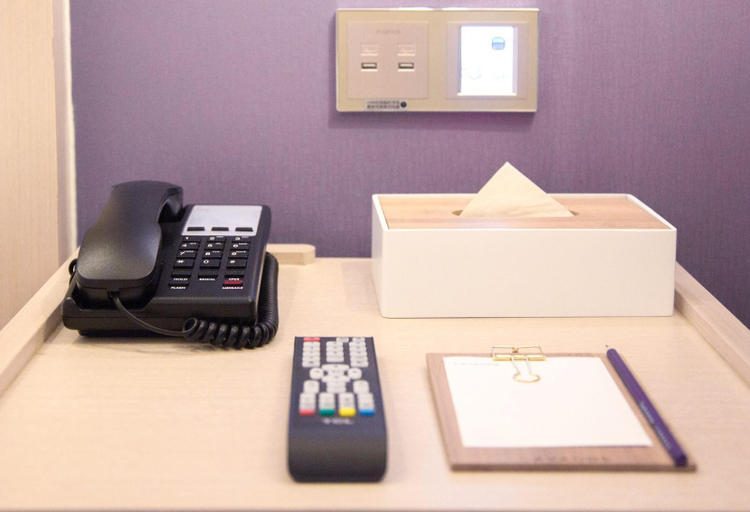 Bedroom 2, Lavande Hotels·Changji Changning Road, Changji Hui