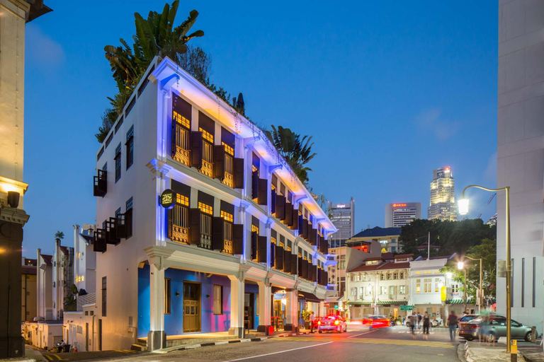 Exterior & Views