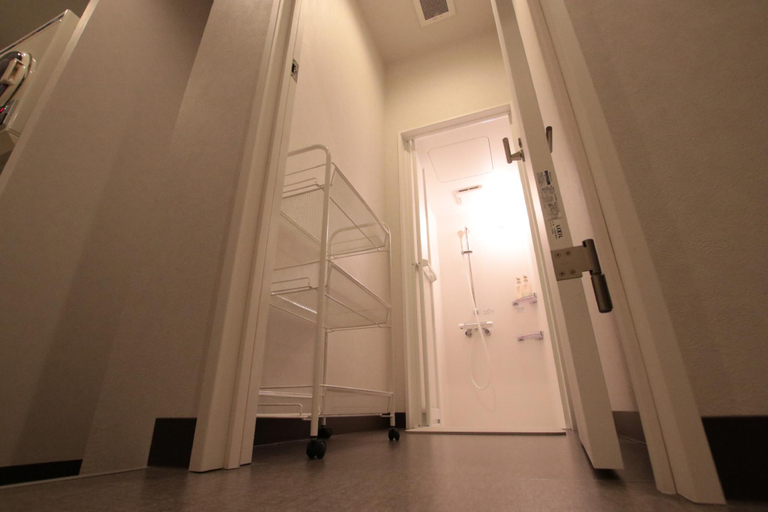 Bathroom 2, MEZAME HOSTEL, Nagasaki