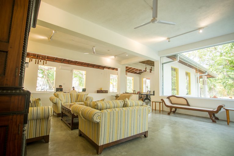 Public Area 2, Amaluna Resort, Negombo