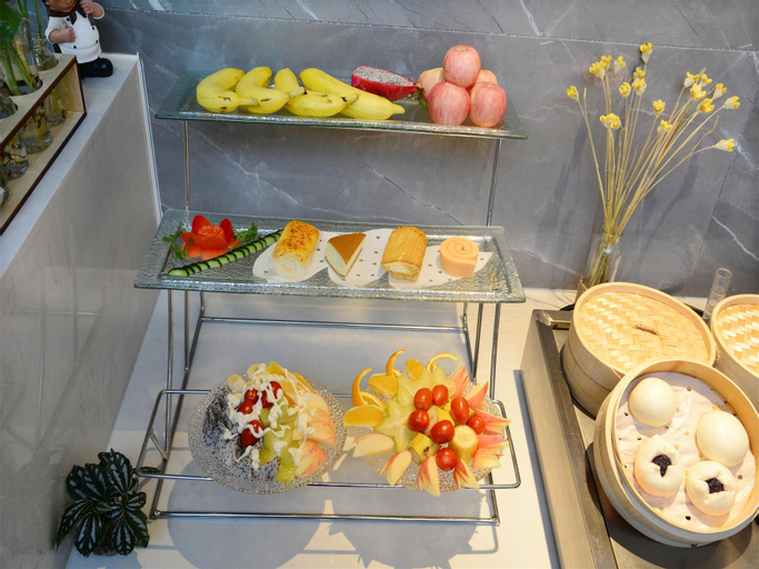 Food & Drinks 7