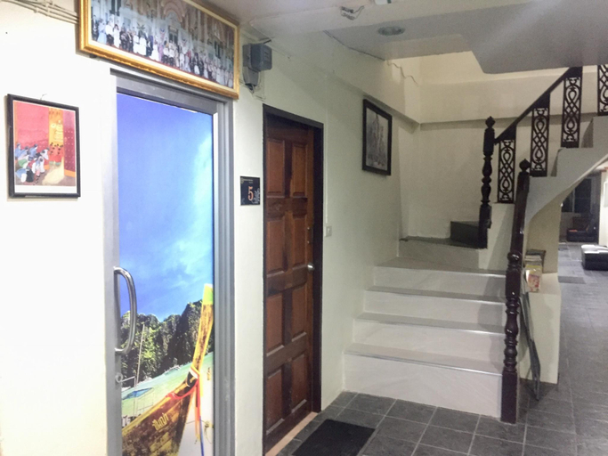Public Area 2, Golden Bee Phi Phi , Mueang Krabi