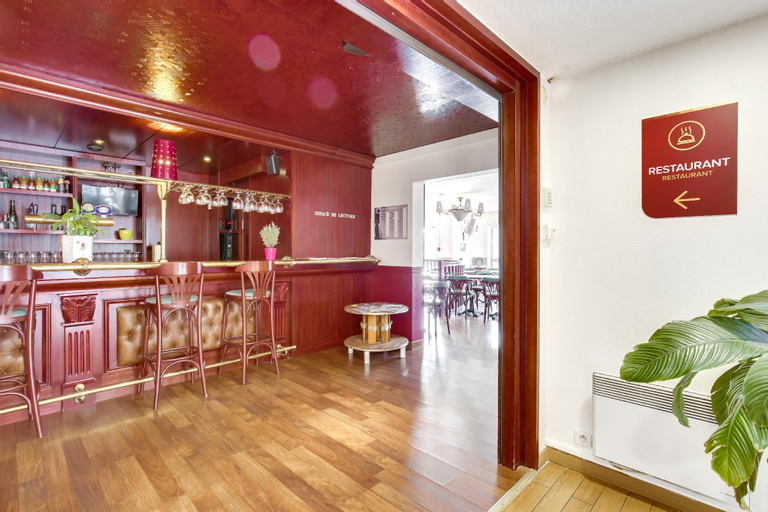 Others 5, Welcomotel, Oise