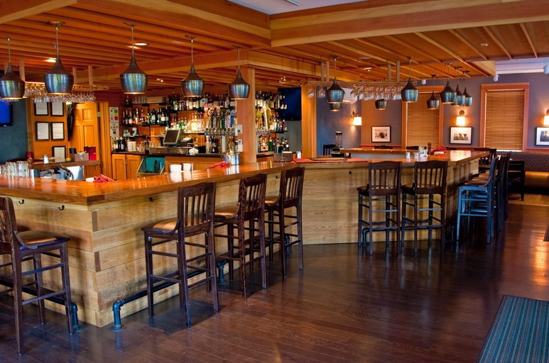 Food & Drinks 5, The Essex Resort, Chittenden