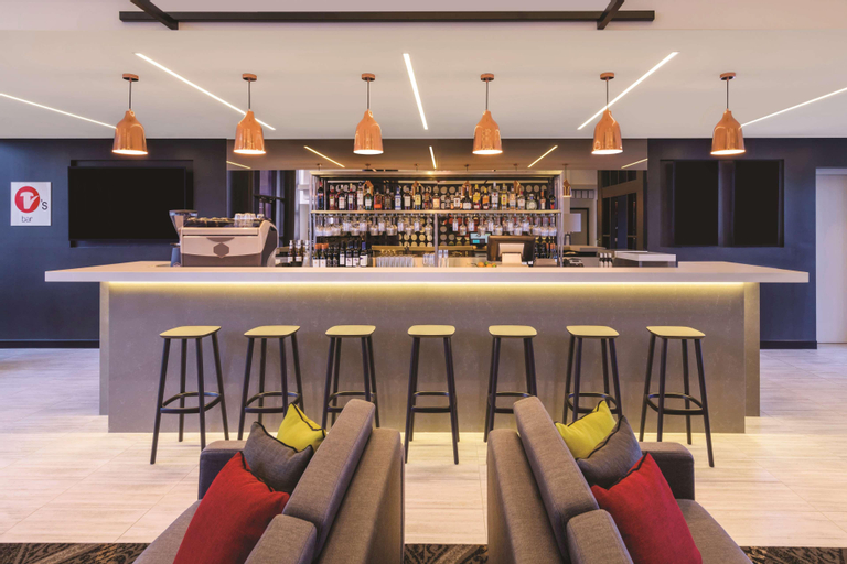 Food & Drinks 28