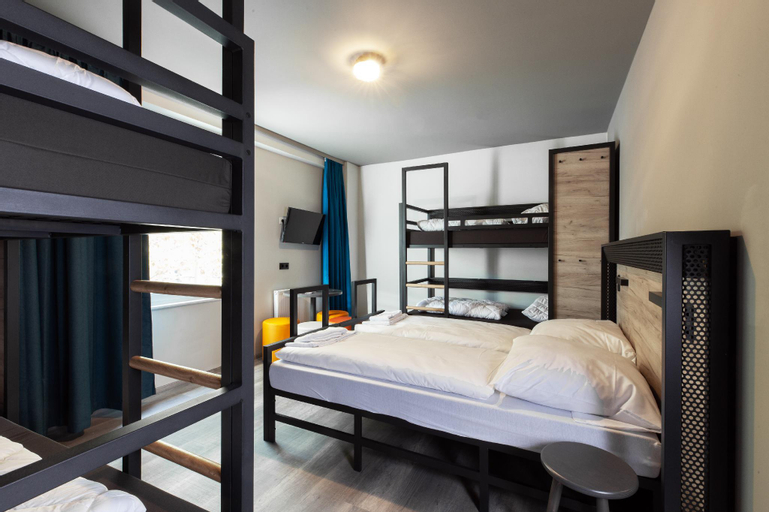 Bedroom 3, a&o Frankfurt Ostend, Frankfurt am Main