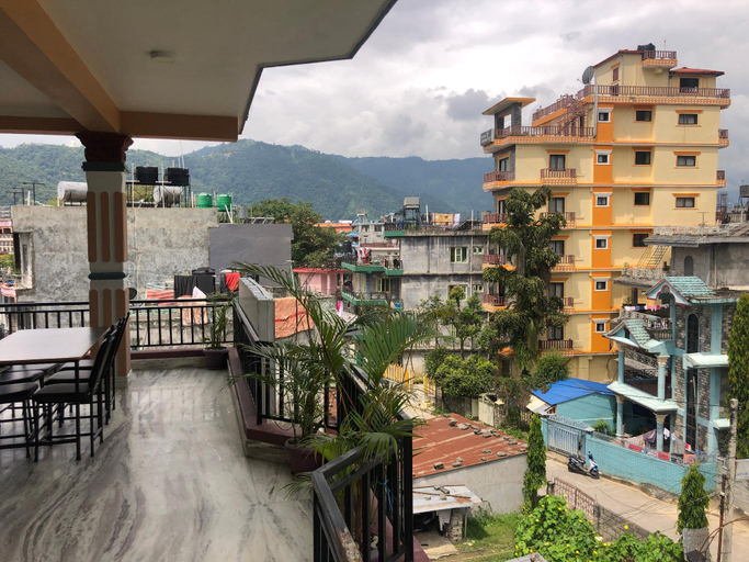 Others 2, Hotel blue Magnet, Gandaki