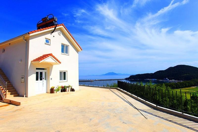 Exterior & Views 1, Namhae Gana Pension, Namhae