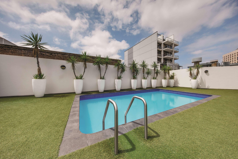 Sport & Beauty 2, Vibe Hotel Sydney, Sydney