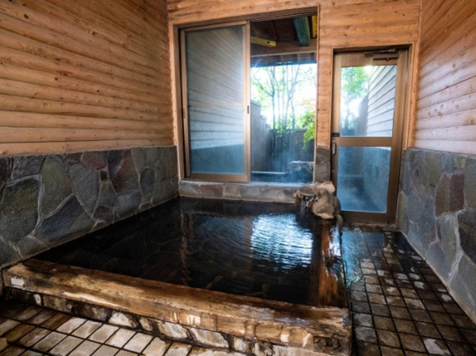 Bathroom, yamamomiji, Yufu
