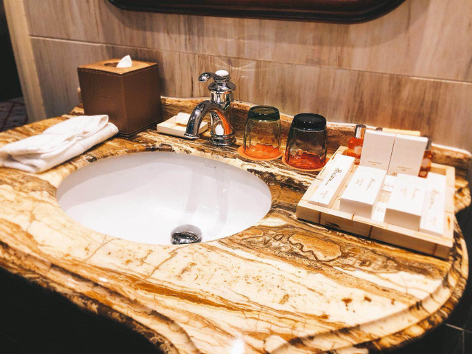 Bathroom, Suzhou Horizon Garden Hotel, Suzhou