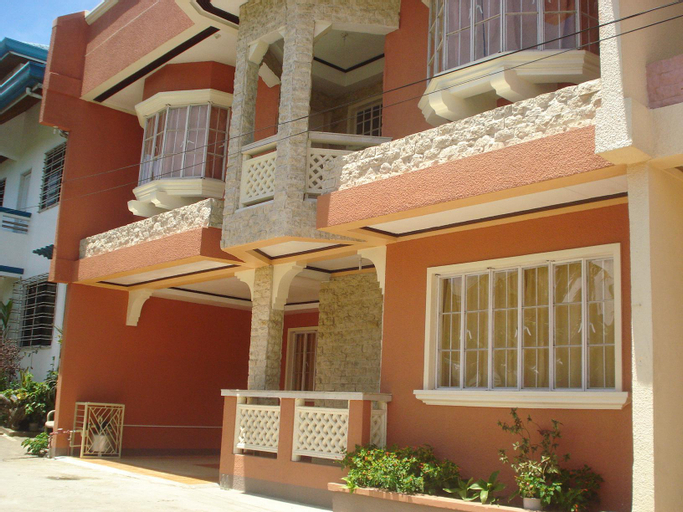 Exterior & Views 1, 3BR Tagaytay Townhouse for Daily Rent, Tagaytay City
