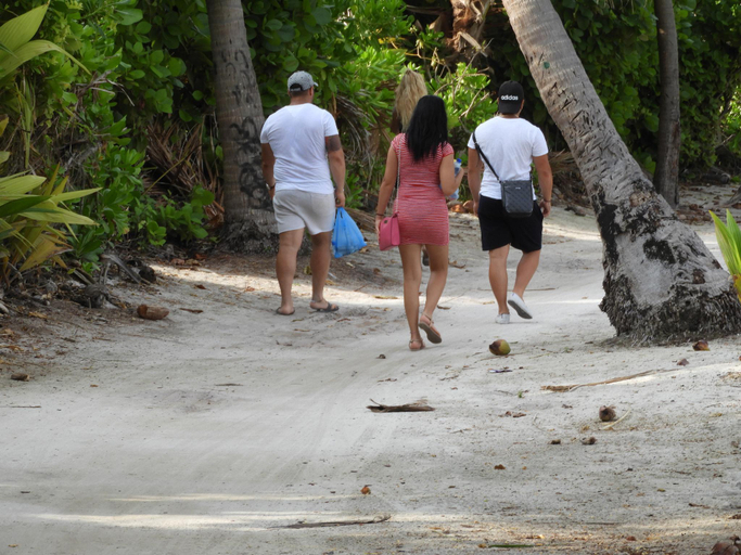 Others 5, Karaa Village at Thoddoo Island