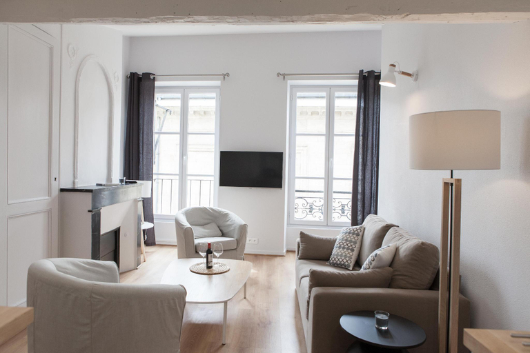 Others 4, Chapeau rouge Beautiful apartment , Gironde