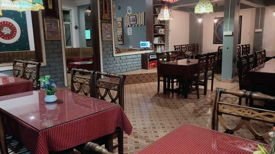 Food & Drinks 5, Hotel Sky pie, Kangra