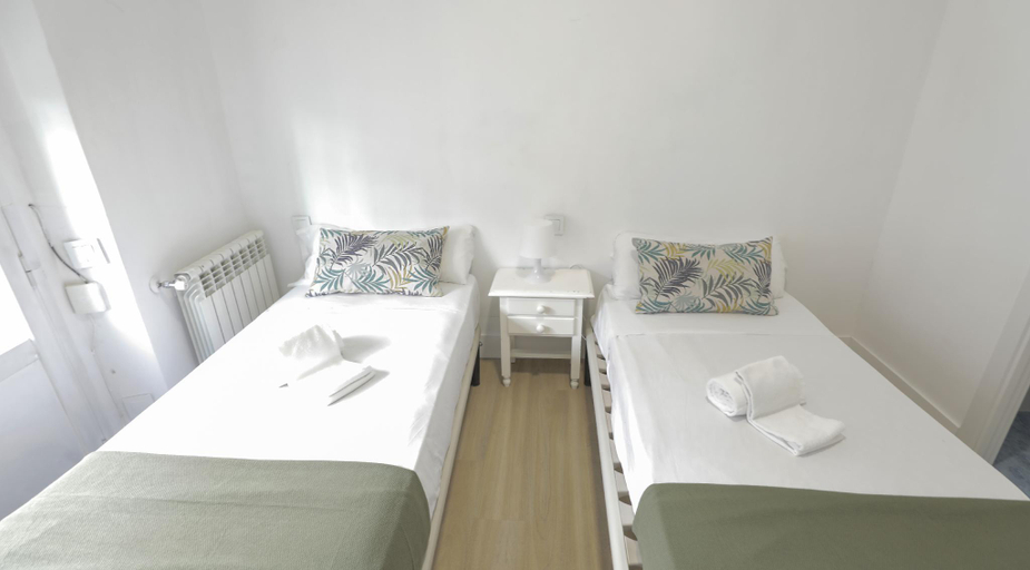 Bedroom 4, Pensión Estrella, Madrid