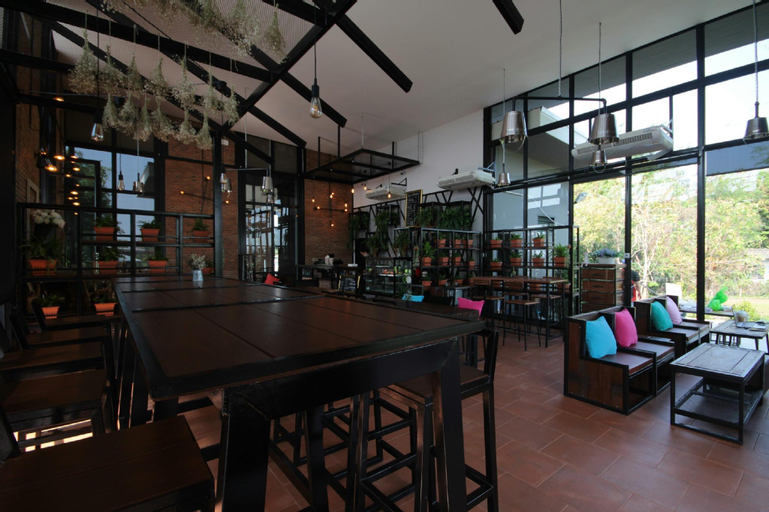 Food & Drinks 3, Rock and Loft Cafe & Resort Chiang Mai, San Kamphaeng