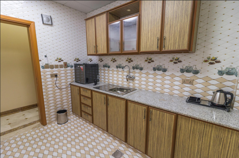 Others 4, Farah Hotel Apartment, Seeb