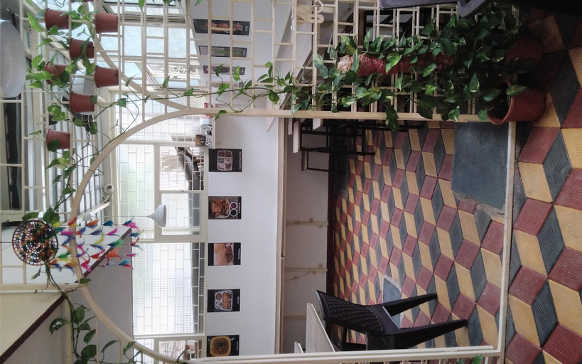 Others 4, di CASA, North Goa