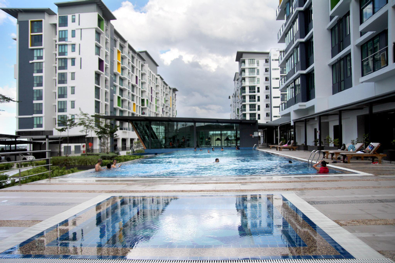 Sport & Beauty 2, Vivacity Jazz Suite Condo, Kuching