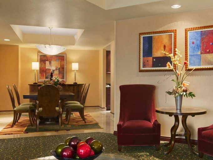 Public Area 4, Embassy Suites by Hilton Hampton Convention Center, Hampton