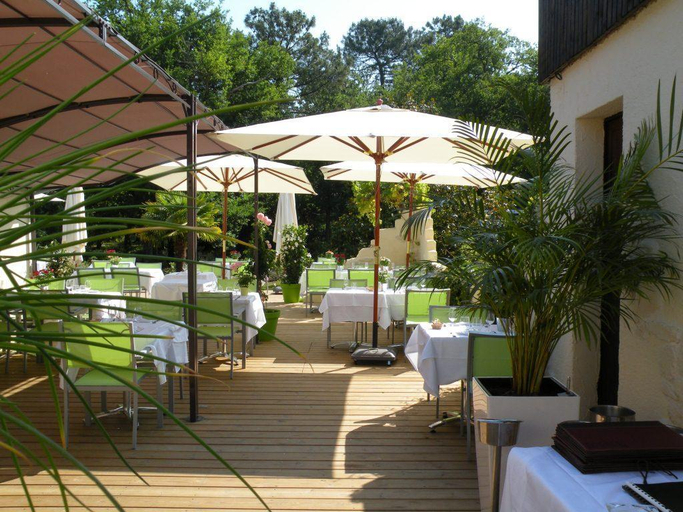 Food & Drinks 4, Logis Hotels - Le Pont Bernet - Hotel 2 etoiles et restaurant, Gironde