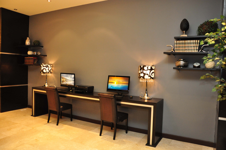 Public Area 5, Al Manzil Hotel Bahrain, Manama