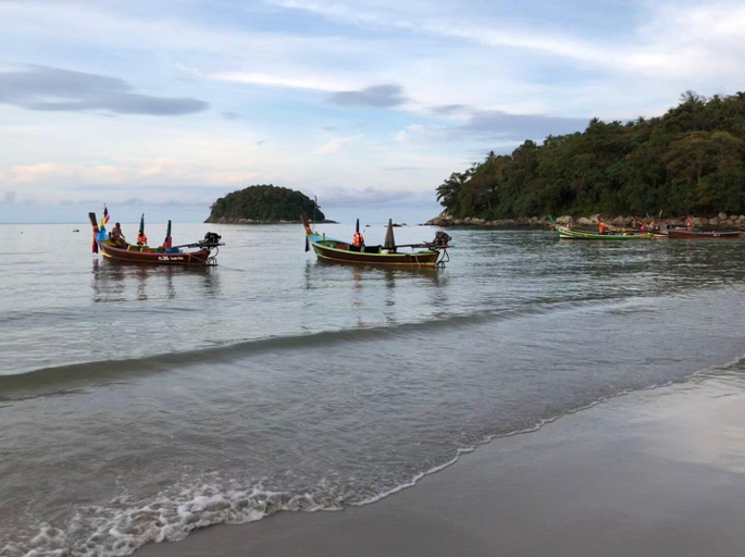 Beach, Twin Villas Seaview Kata Two, Pulau Phuket