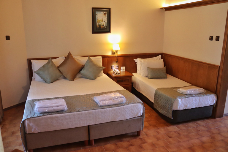 Bedroom 3, Yucelen Hotel, Ula