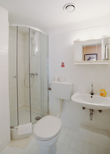 Bathroom 4, Alper Hotel Am Potsdamer Platz, Berlin