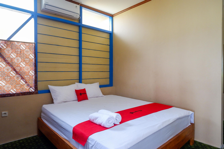Bedroom 1, RedDoorz near Yogyakarta International Airport, Kulon Progo