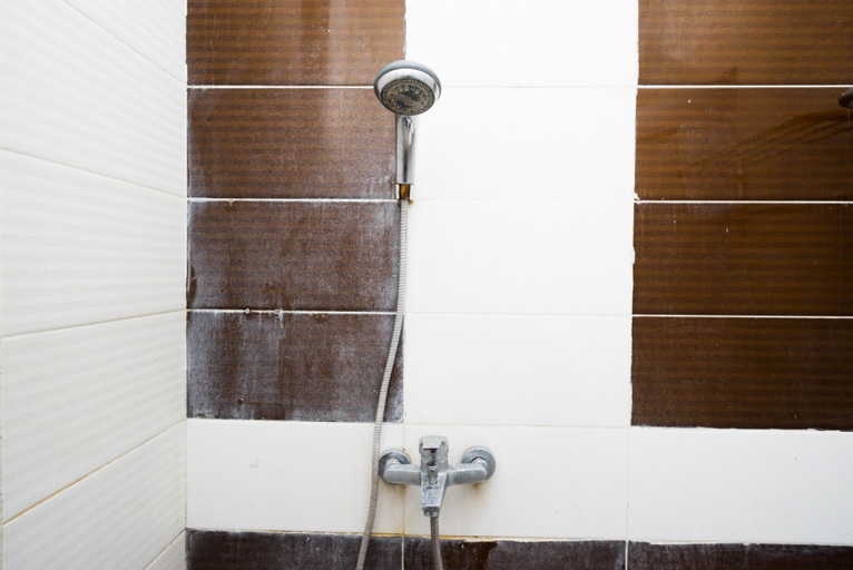 Bathroom 8