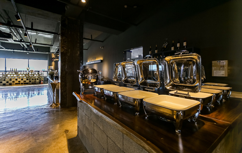 Food & Drinks 5, CM Park Hotel, Yecheon