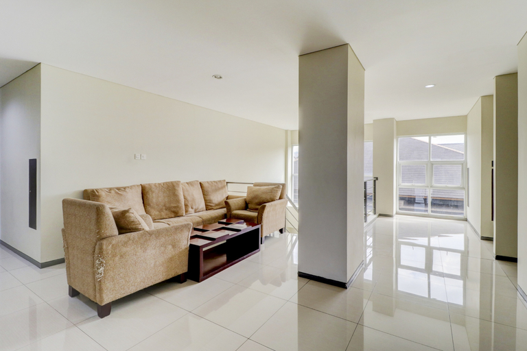 Public Area, OYO 90563 Socialite Dago Asri, Bandung